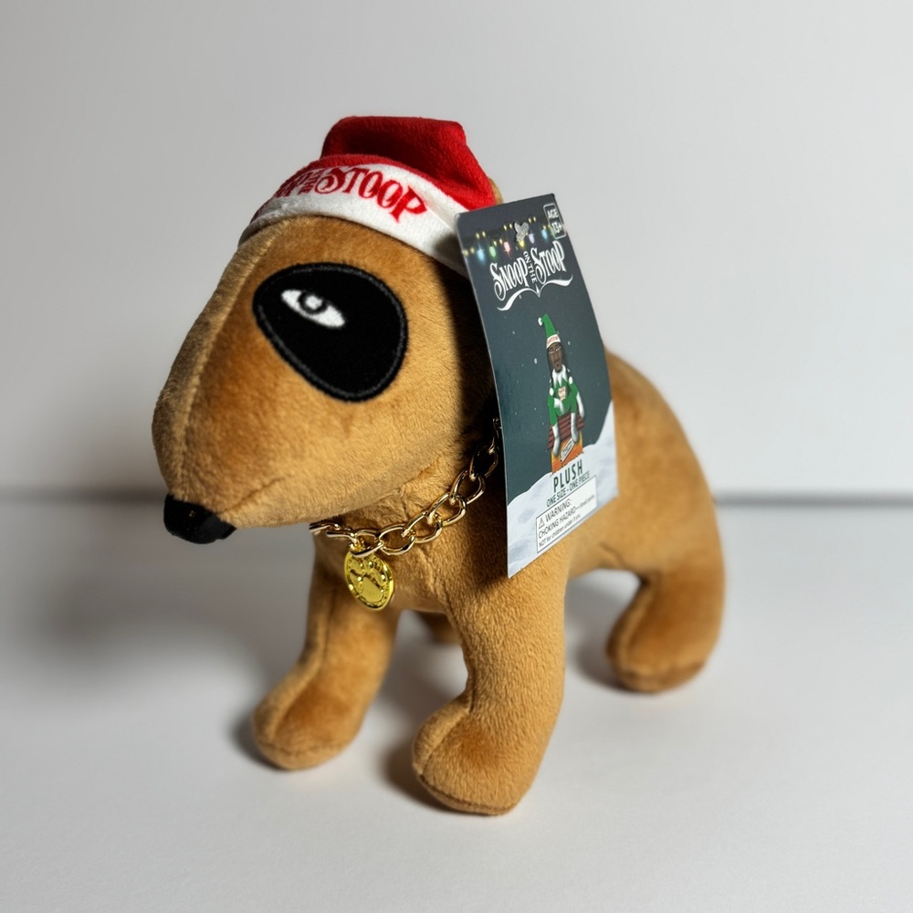 Snoop on the Stoop Dogg A Hood‎ Tradition One Size Dog with GOLD Chain Plush-NEW